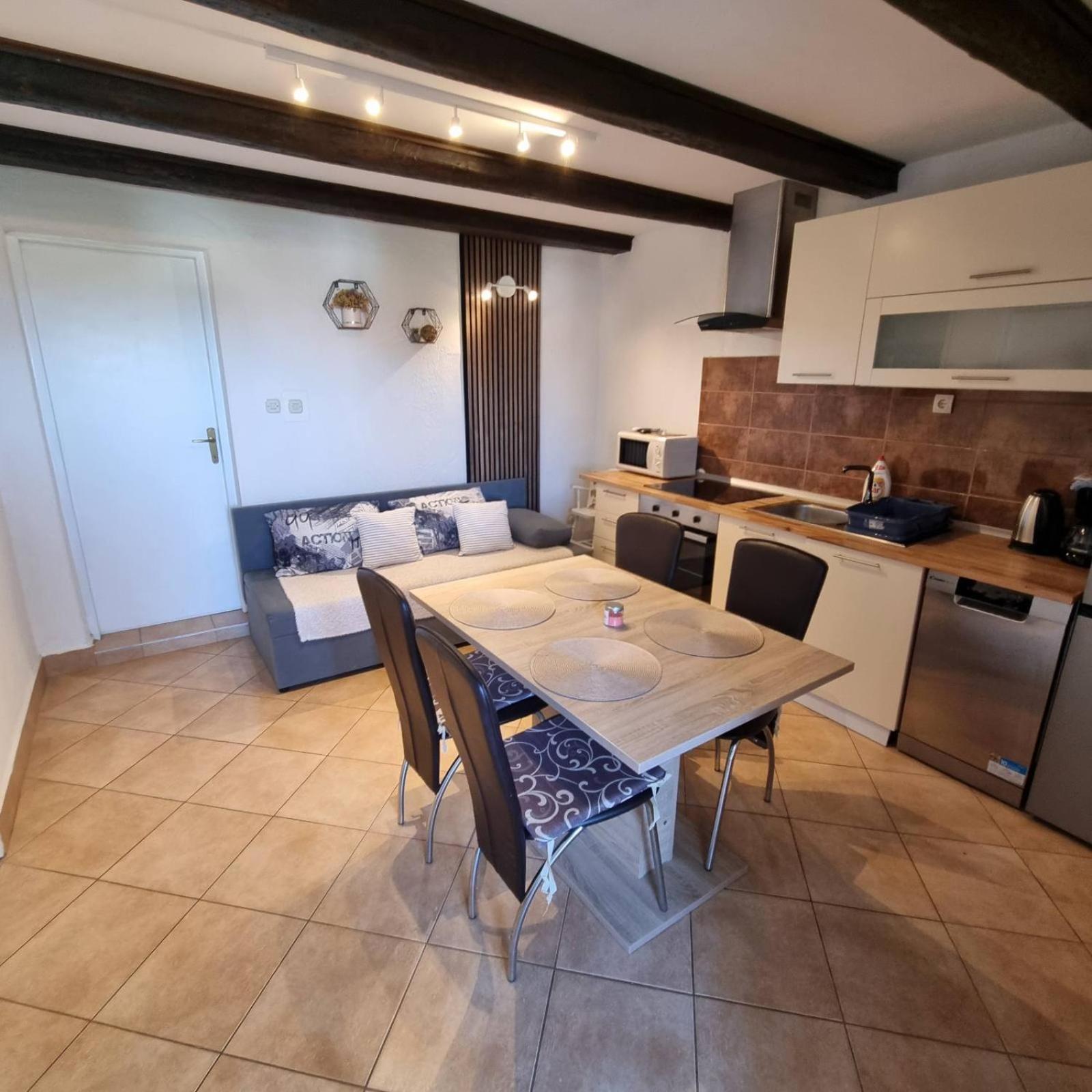 Apartmani Gero Lopar Esterno foto